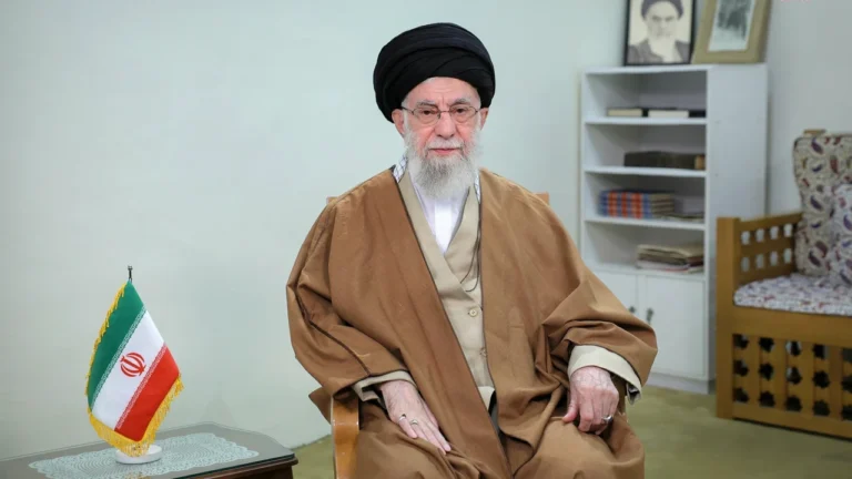 iranin-dini-lideri-hamaney