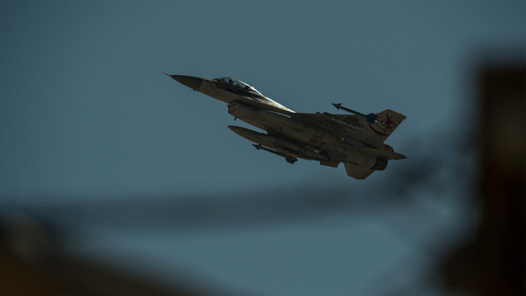 yemenı bombaladı